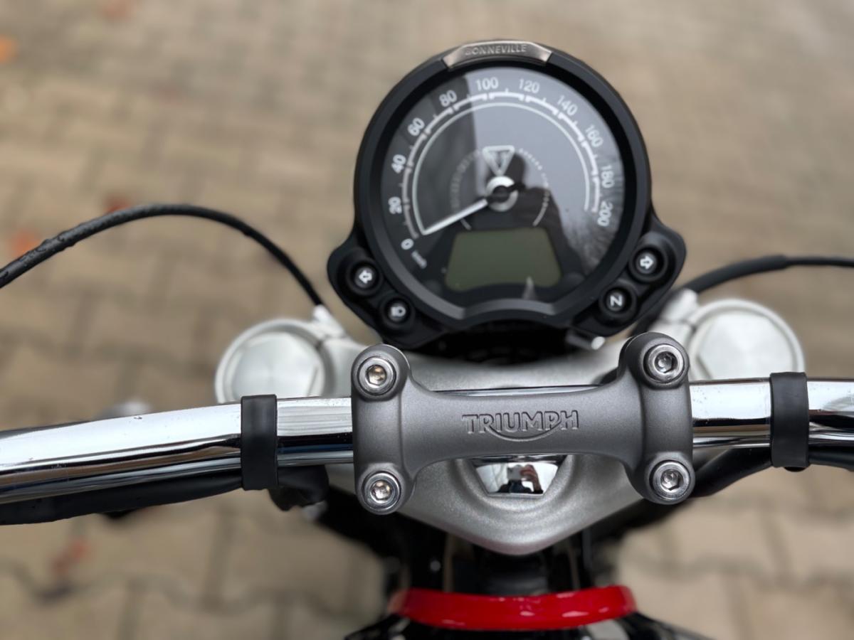 Originalaufnahme des Fahrzeugs
