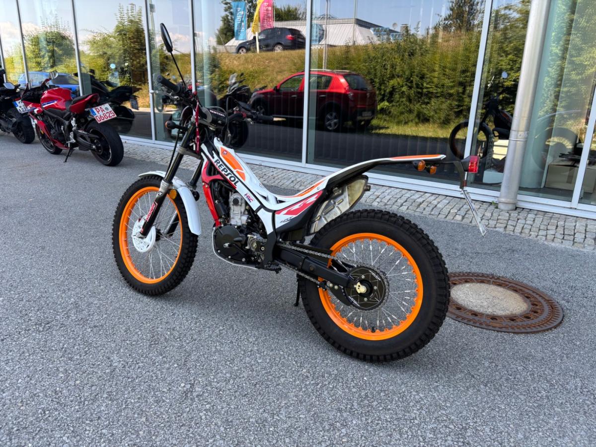 Originalaufnahme des Fahrzeugs Originalaufnahme des Fahrzeugs