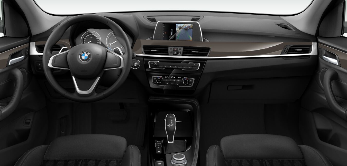 BMW BMW X im Innenraum von vorne BMW BMW X im Innenraum von vorne