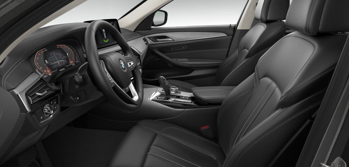 BMW BMW 5er im Innenraum seitlich BMW BMW 5er im Innenraum seitlich