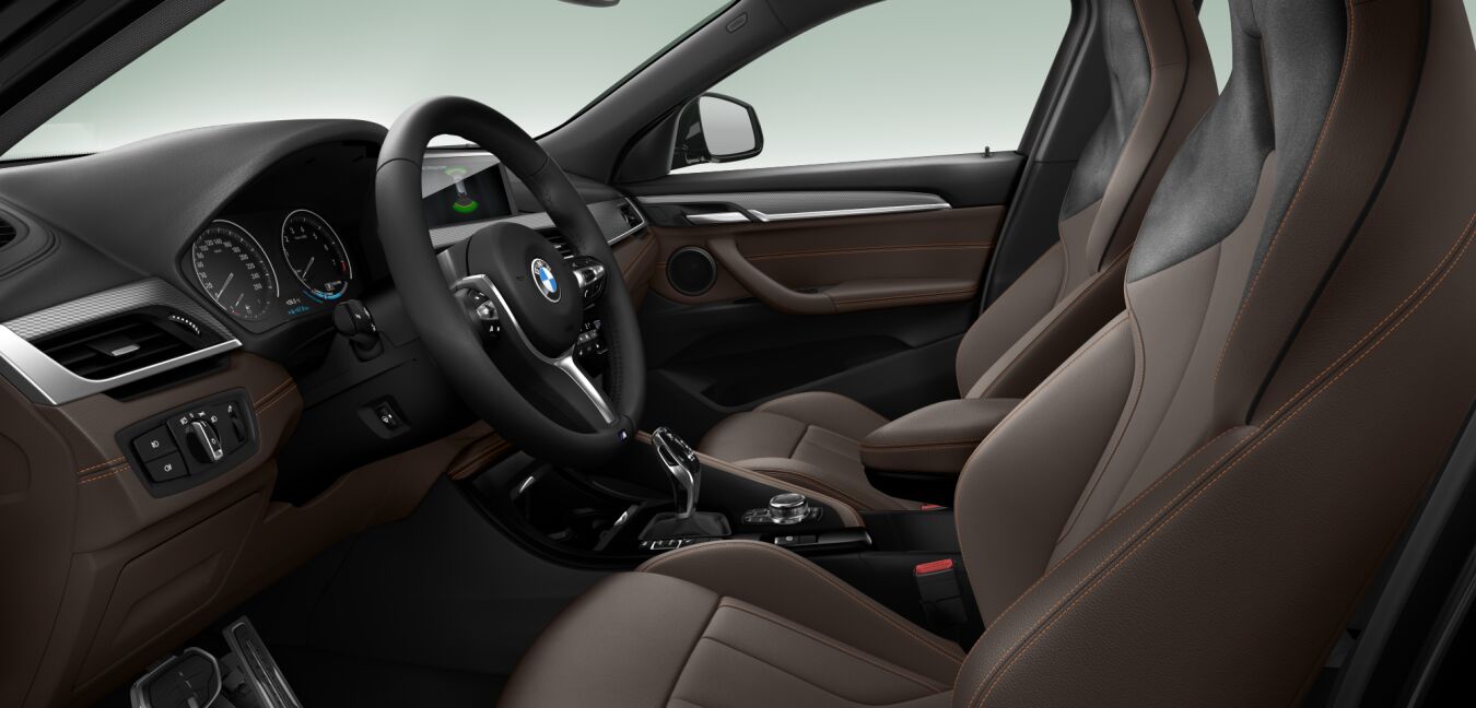 BMW BMW X im Innenraum seitlich BMW BMW X im Innenraum seitlich