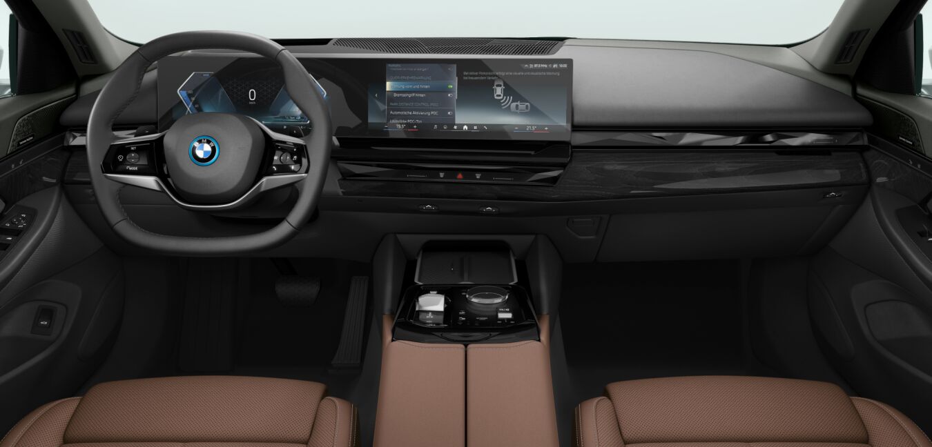 BMW BMW 5er im Innenraum von vorne BMW BMW 5er im Innenraum von vorne