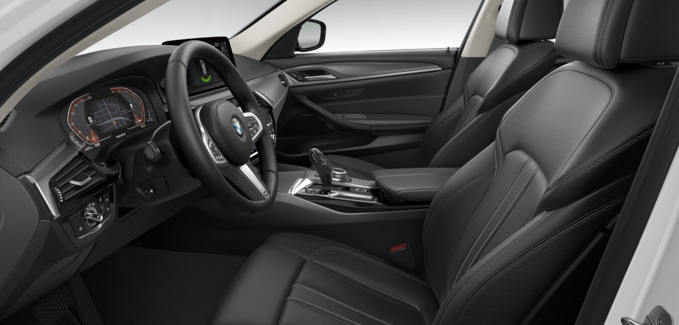 BMW BMW 5er im Innenraum seitlich BMW BMW 5er im Innenraum seitlich