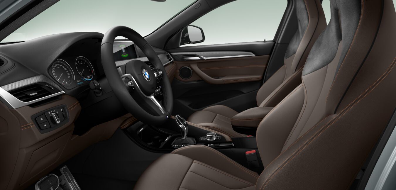 BMW BMW X im Innenraum seitlich BMW BMW X im Innenraum seitlich
