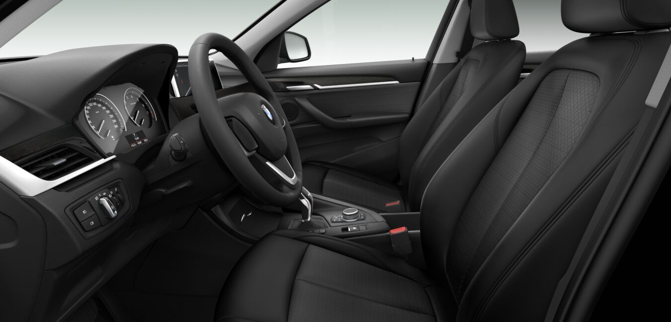 BMW BMW X im Innenraum seitlich BMW BMW X im Innenraum seitlich