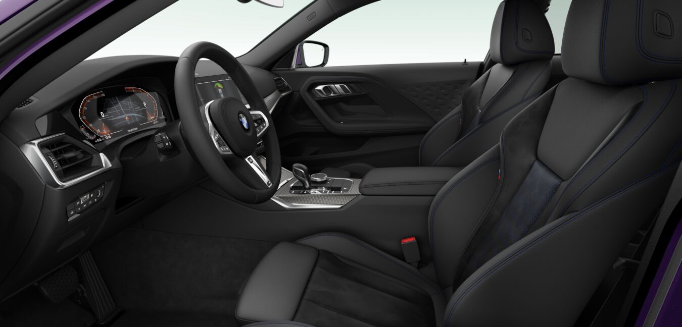 BMW BMW 2er im Innenraum seitlich BMW BMW 2er im Innenraum seitlich