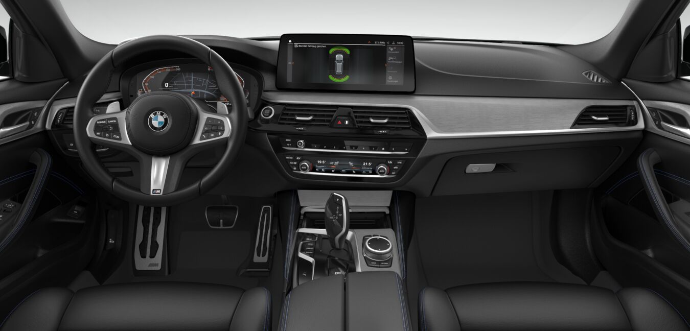 BMW BMW 5er im Innenraum von vorne BMW BMW 5er im Innenraum von vorne