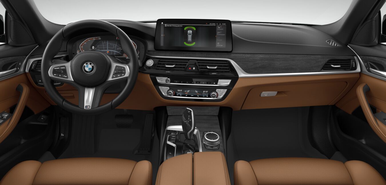 BMW BMW 5er im Innenraum von vorne BMW BMW 5er im Innenraum von vorne