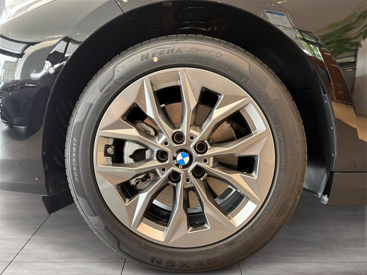 Originalaufnahme des Fahrzeugs Originalaufnahme des Fahrzeugs