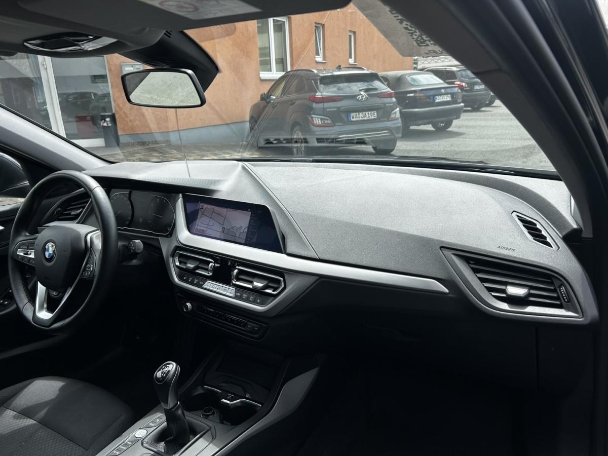 Originalaufnahme des Fahrzeugs Originalaufnahme des Fahrzeugs