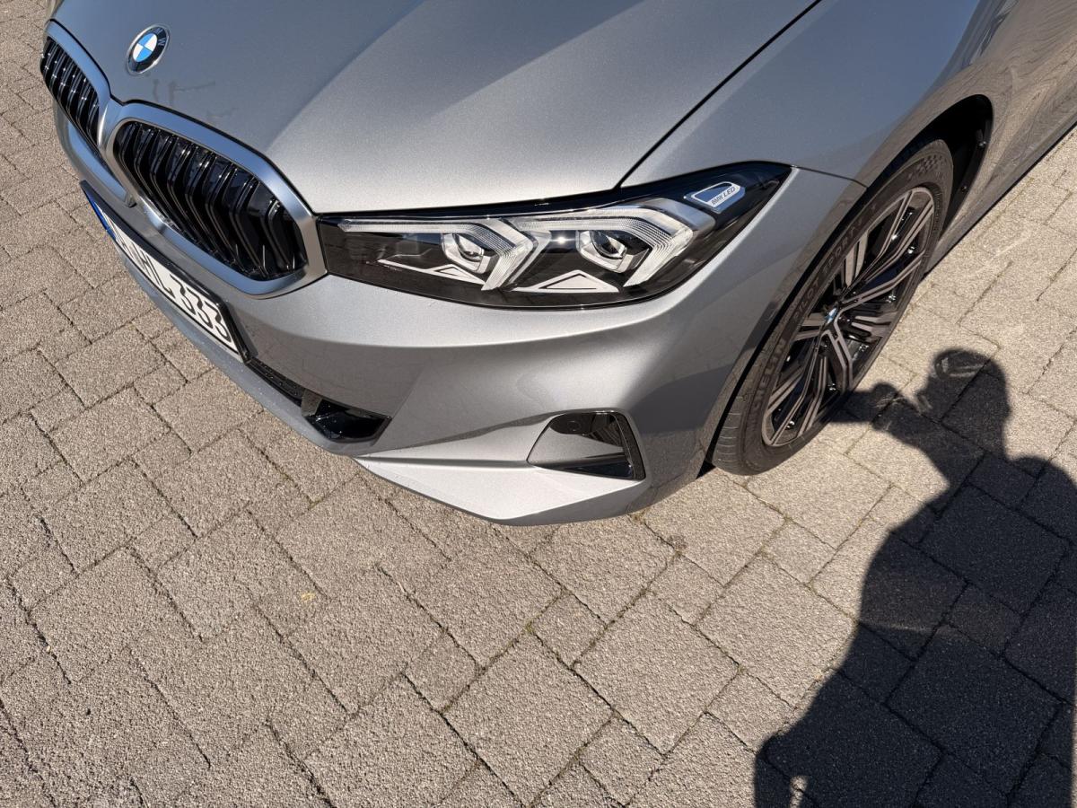 Originalaufnahme des Fahrzeugs Originalaufnahme des Fahrzeugs