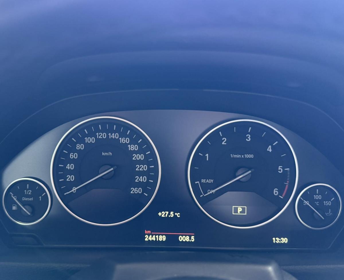 Originalaufnahme des Fahrzeugs Originalaufnahme des Fahrzeugs