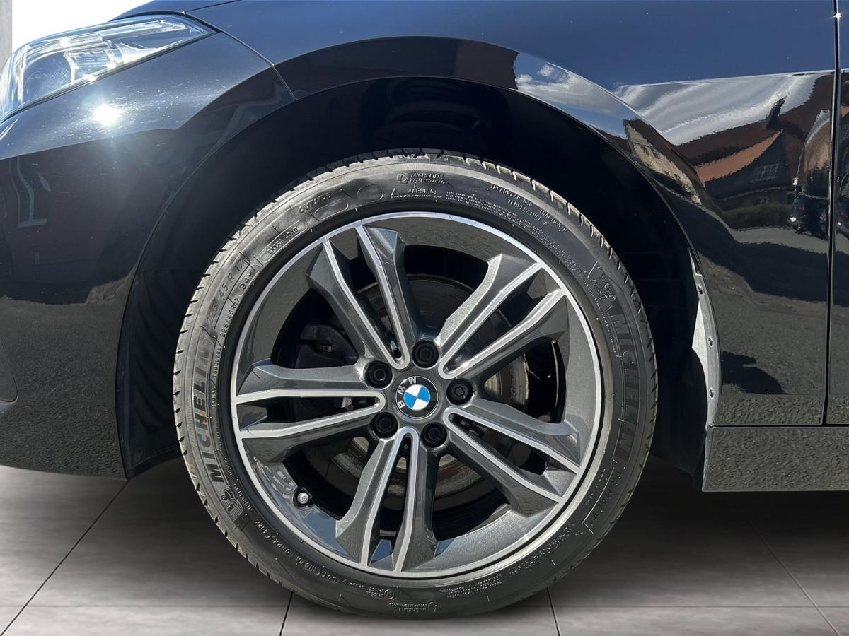 Originalaufnahme des Fahrzeugs Originalaufnahme des Fahrzeugs