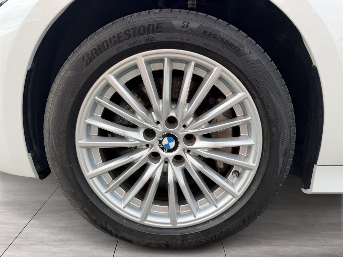 Originalaufnahme des Fahrzeugs Originalaufnahme des Fahrzeugs