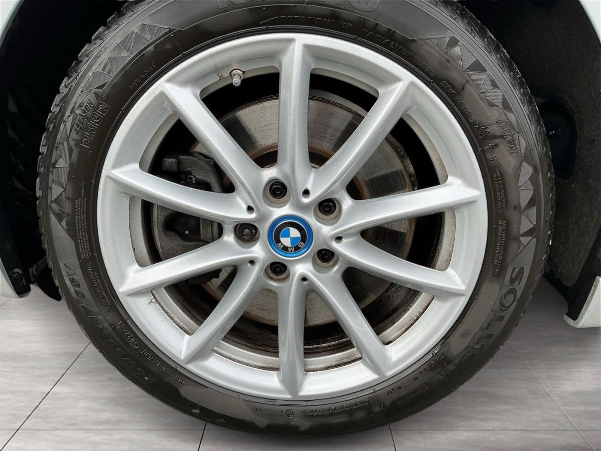 Originalaufnahme des Fahrzeugs Originalaufnahme des Fahrzeugs