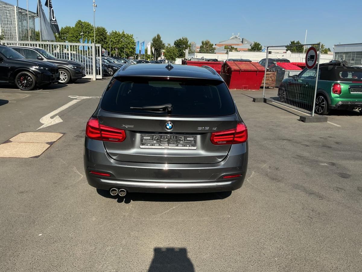 Originalaufnahme des Fahrzeugs Originalaufnahme des Fahrzeugs