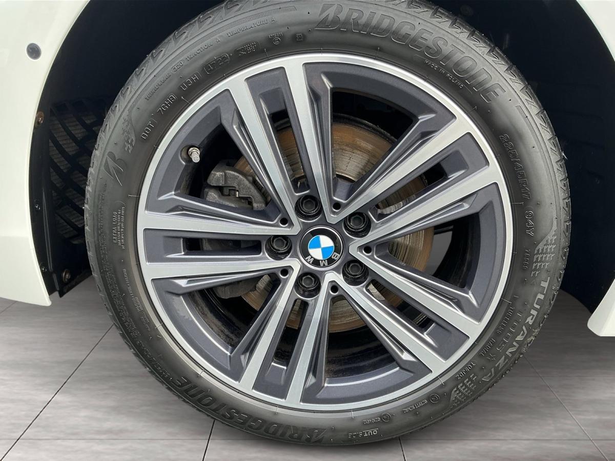 Originalaufnahme des Fahrzeugs Originalaufnahme des Fahrzeugs