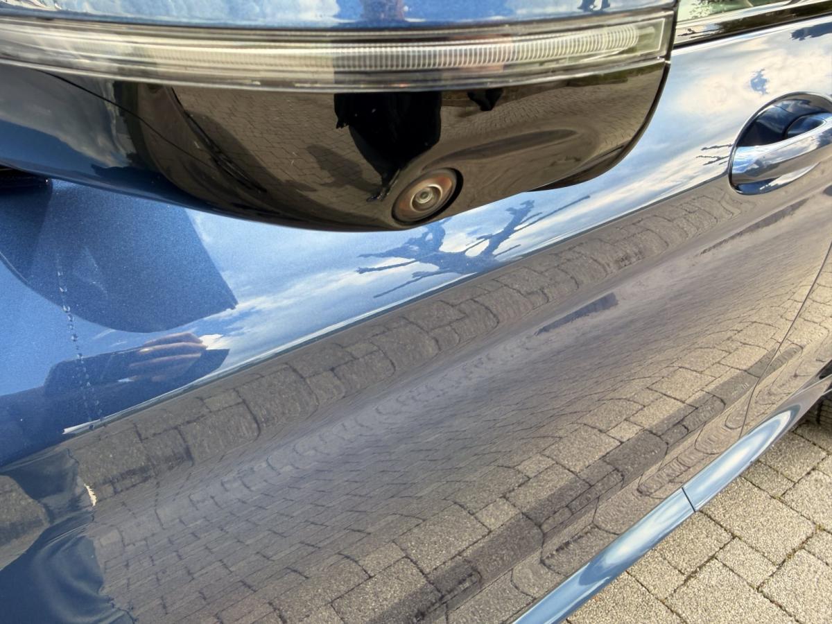 Originalaufnahme des Fahrzeugs Originalaufnahme des Fahrzeugs