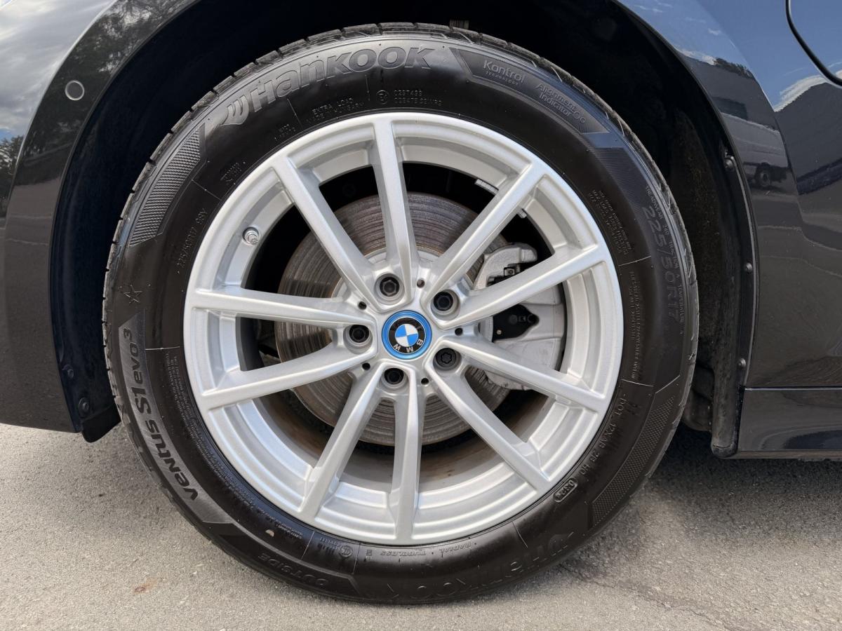 Originalaufnahme des Fahrzeugs Originalaufnahme des Fahrzeugs