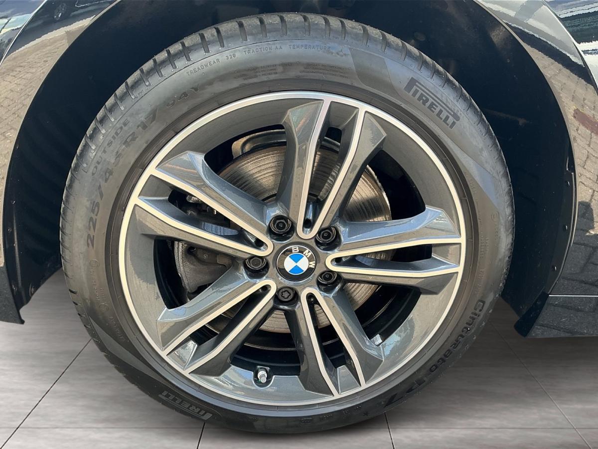Originalaufnahme des Fahrzeugs Originalaufnahme des Fahrzeugs