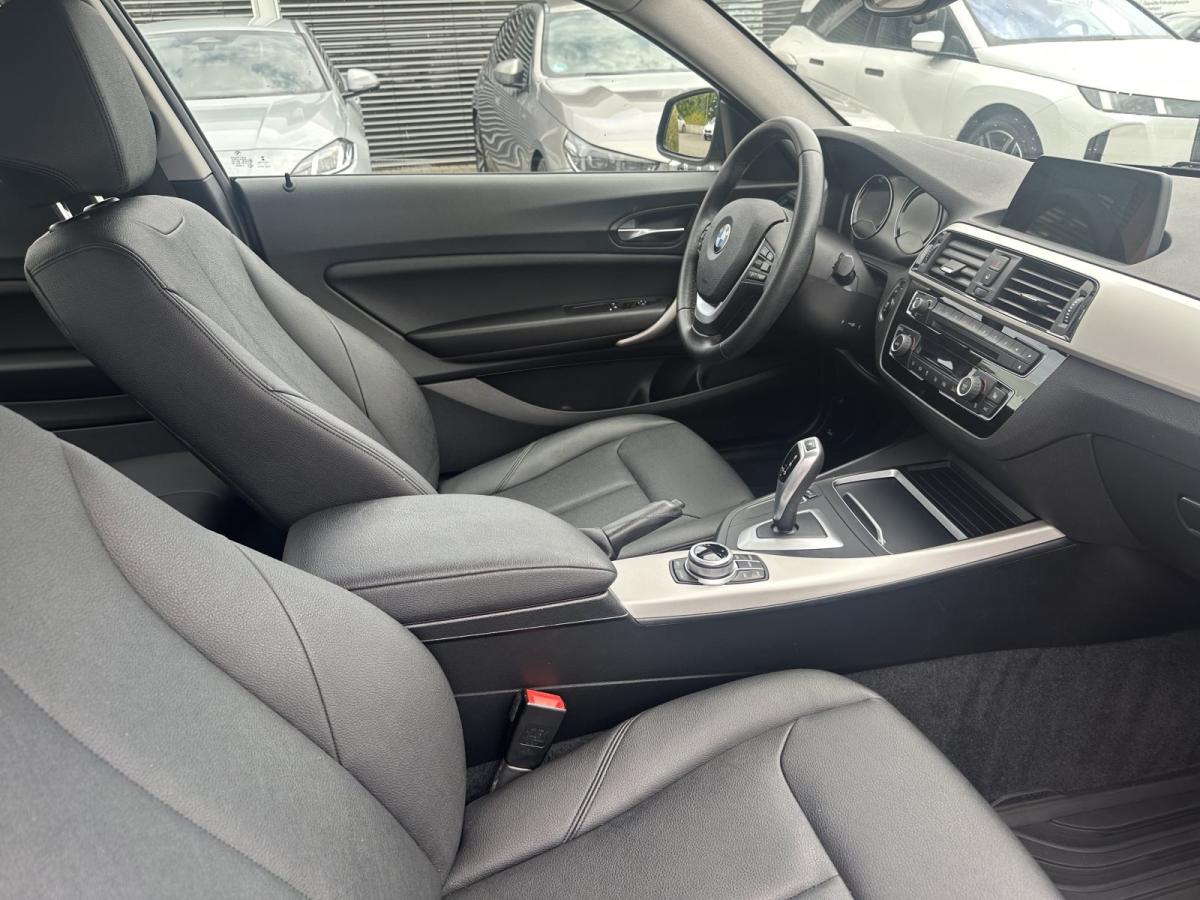 Originalaufnahme des Fahrzeugs Originalaufnahme des Fahrzeugs