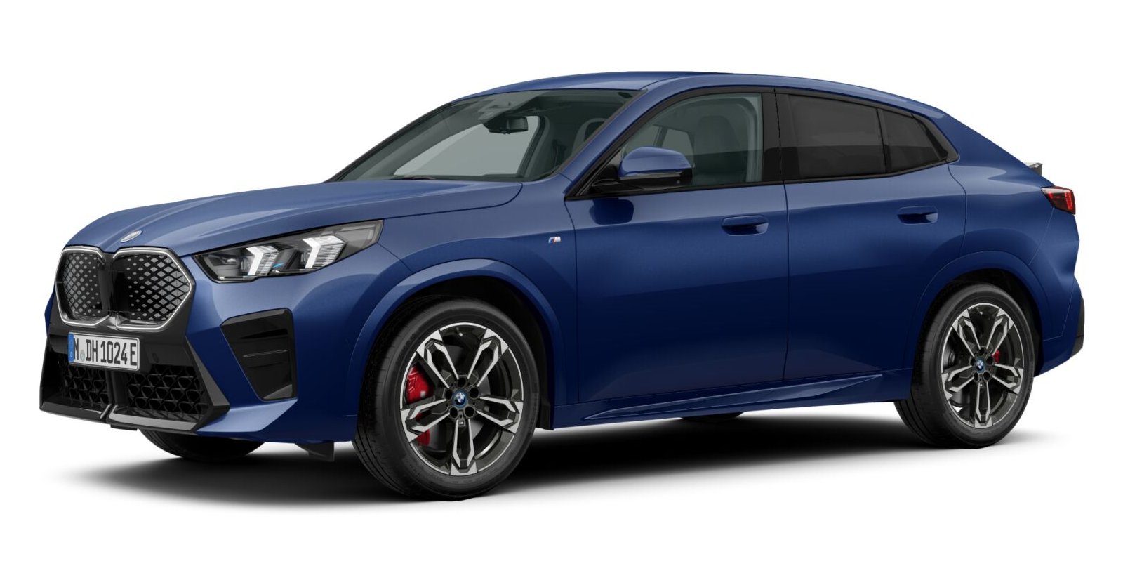 BMW iX2 xDrive30 in Blau von vorne BMW iX2 xDrive30 in Blau von vorne