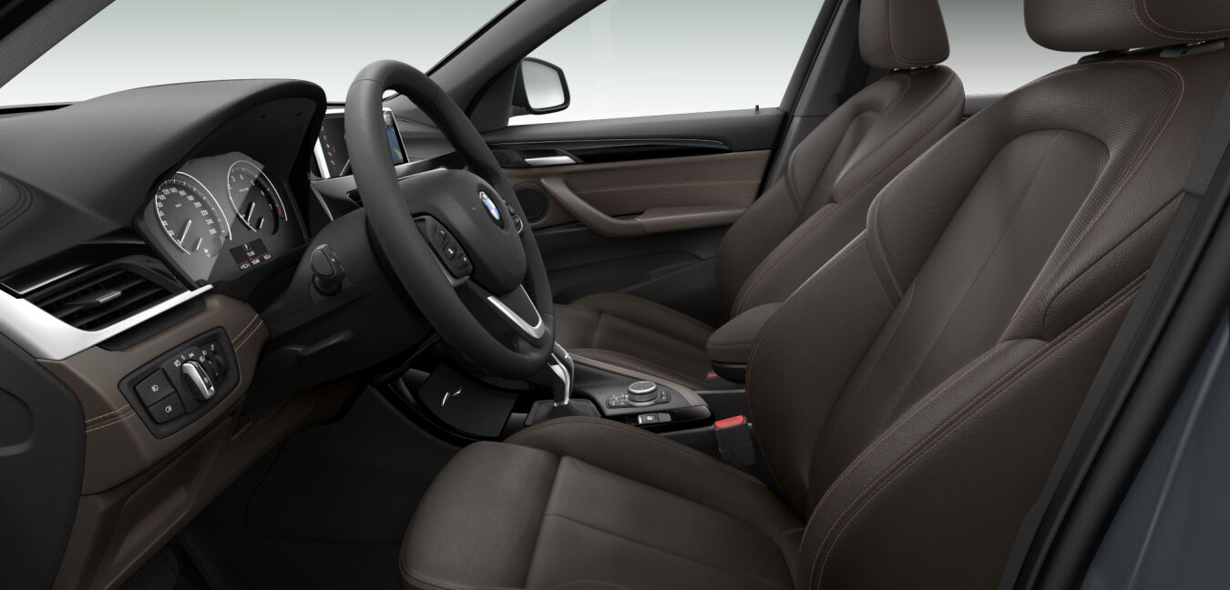 BMW BMW X im Innenraum seitlich BMW BMW X im Innenraum seitlich