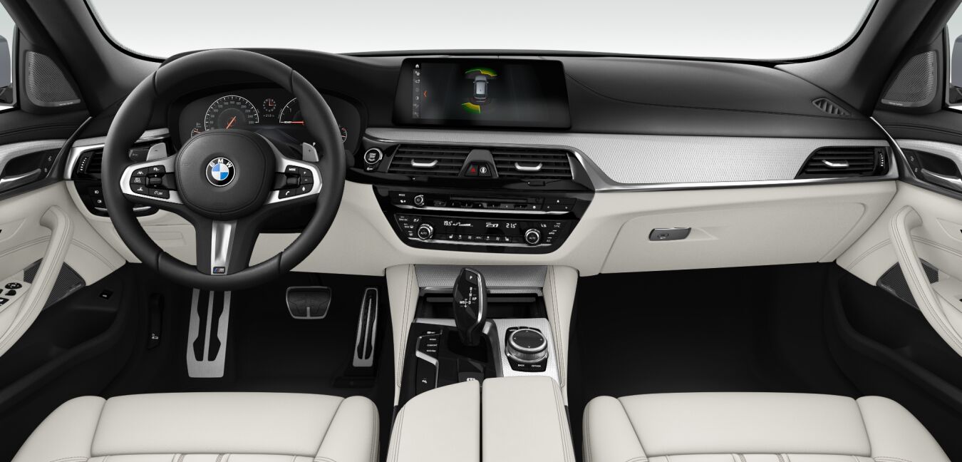BMW BMW 5er im Innenraum von vorne BMW BMW 5er im Innenraum von vorne