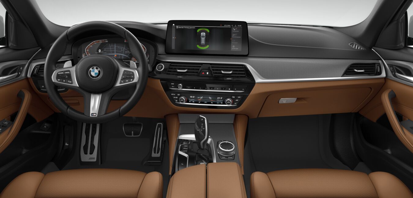 BMW BMW 5er im Innenraum von vorne BMW BMW 5er im Innenraum von vorne