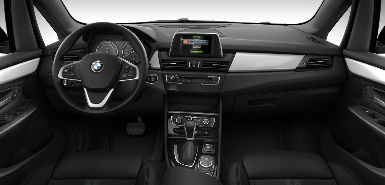 BMW BMW 2er im Innenraum von vorne BMW BMW 2er im Innenraum von vorne
