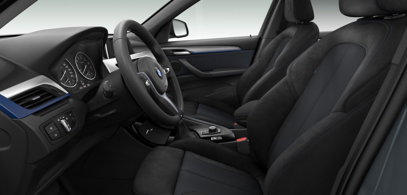 BMW BMW X im Innenraum seitlich BMW BMW X im Innenraum seitlich