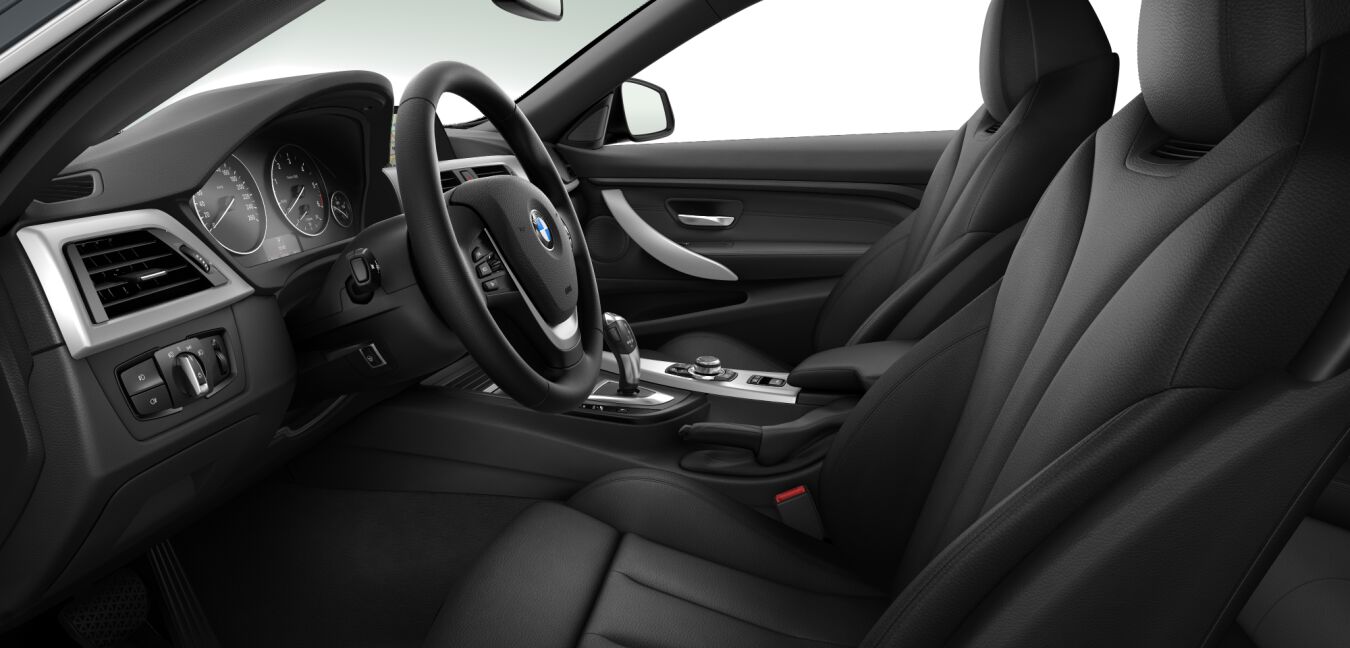 BMW BMW 4er im Innenraum seitlich BMW BMW 4er im Innenraum seitlich