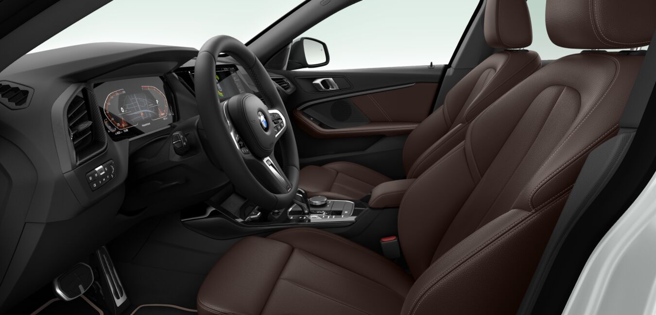 BMW BMW 2er im Innenraum seitlich BMW BMW 2er im Innenraum seitlich