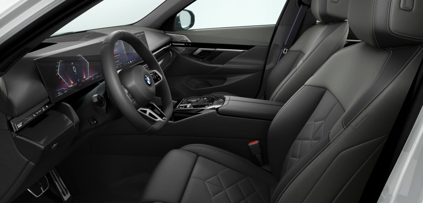 BMW BMW 5er im Innenraum seitlich BMW BMW 5er im Innenraum seitlich