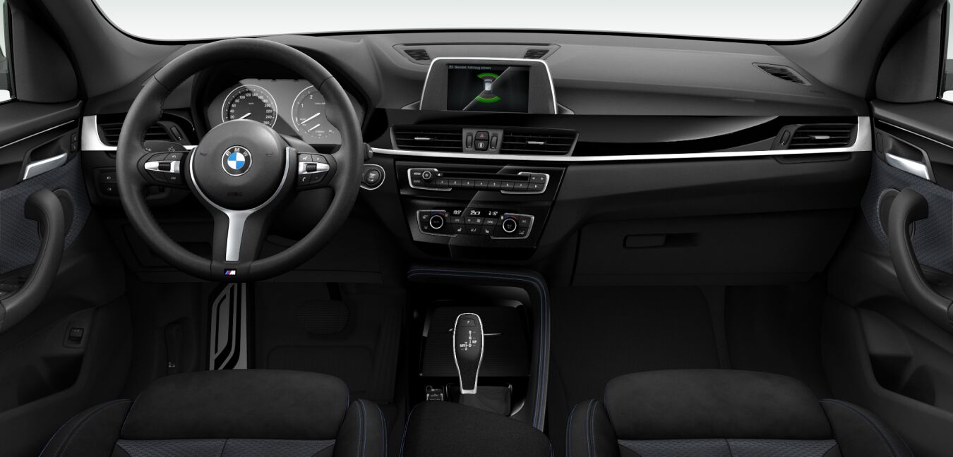 BMW BMW X im Innenraum von vorne BMW BMW X im Innenraum von vorne