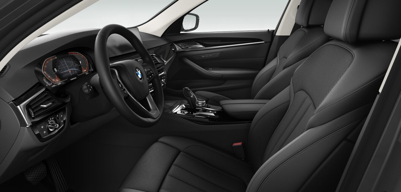 BMW BMW 5er im Innenraum seitlich BMW BMW 5er im Innenraum seitlich