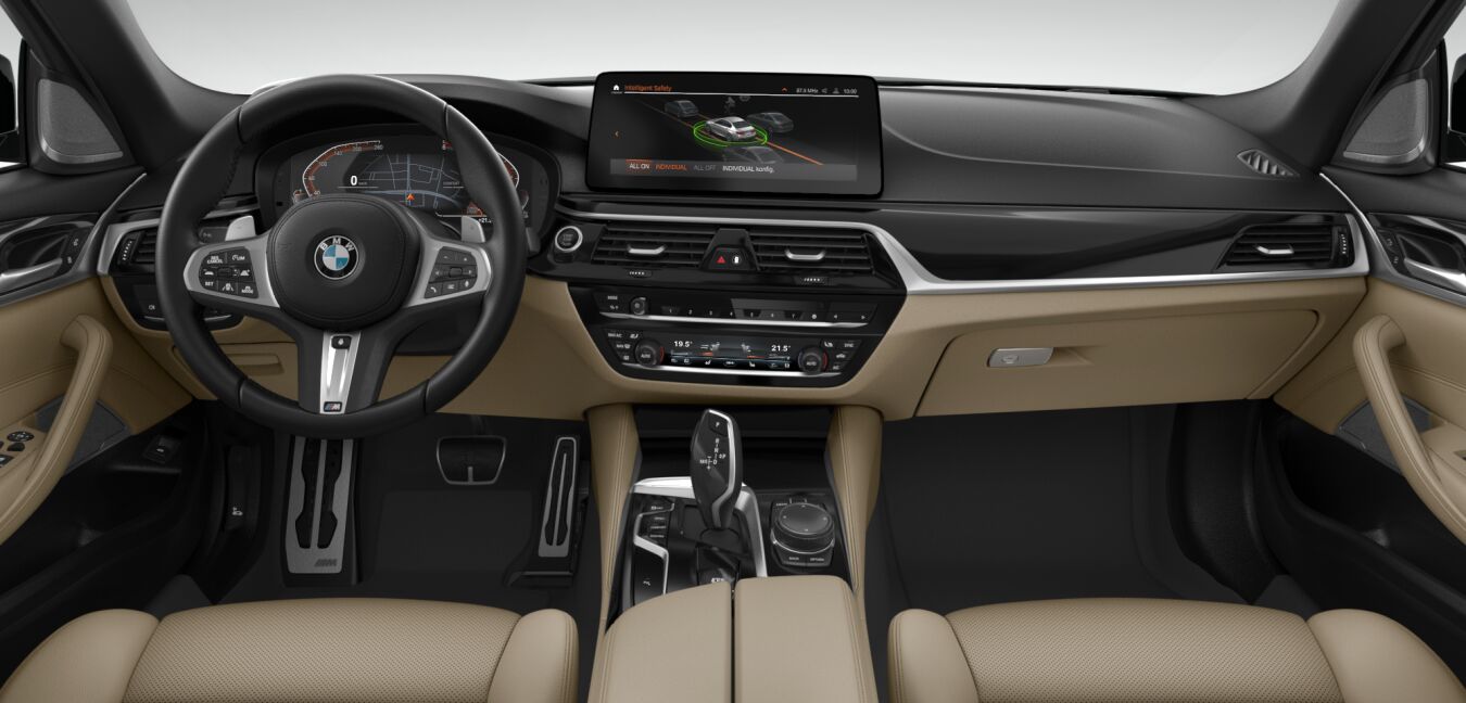 BMW BMW 5er im Innenraum von vorne BMW BMW 5er im Innenraum von vorne