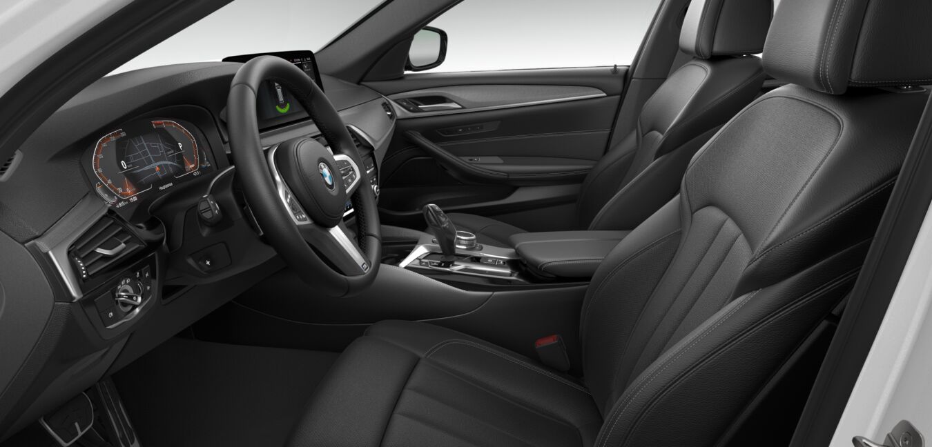 BMW BMW 5er im Innenraum seitlich BMW BMW 5er im Innenraum seitlich