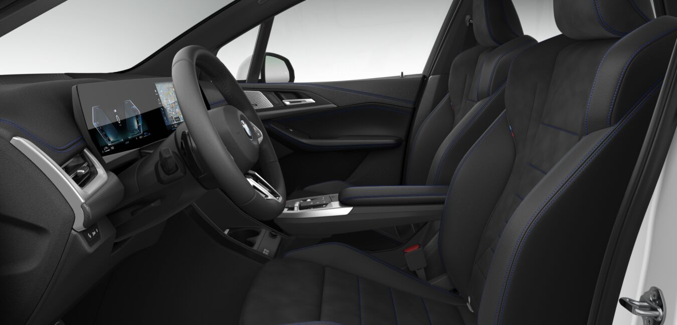 BMW BMW 2er im Innenraum seitlich BMW BMW 2er im Innenraum seitlich