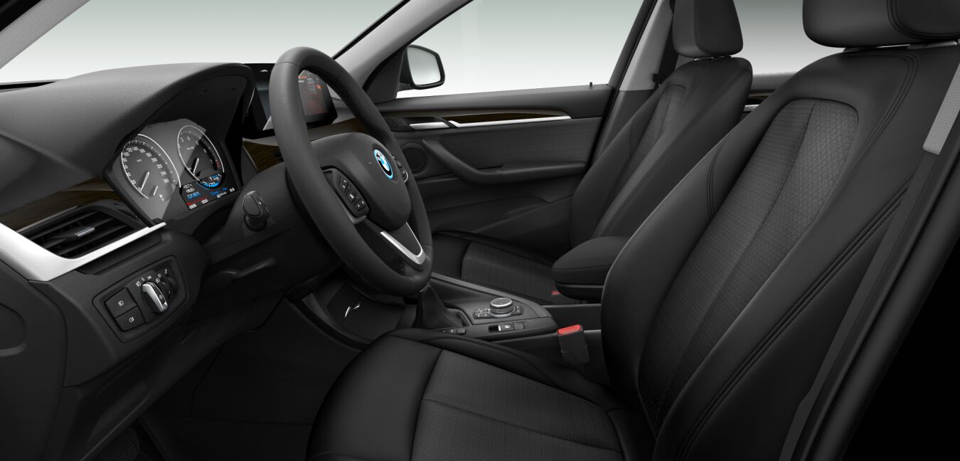 BMW BMW X im Innenraum seitlich BMW BMW X im Innenraum seitlich