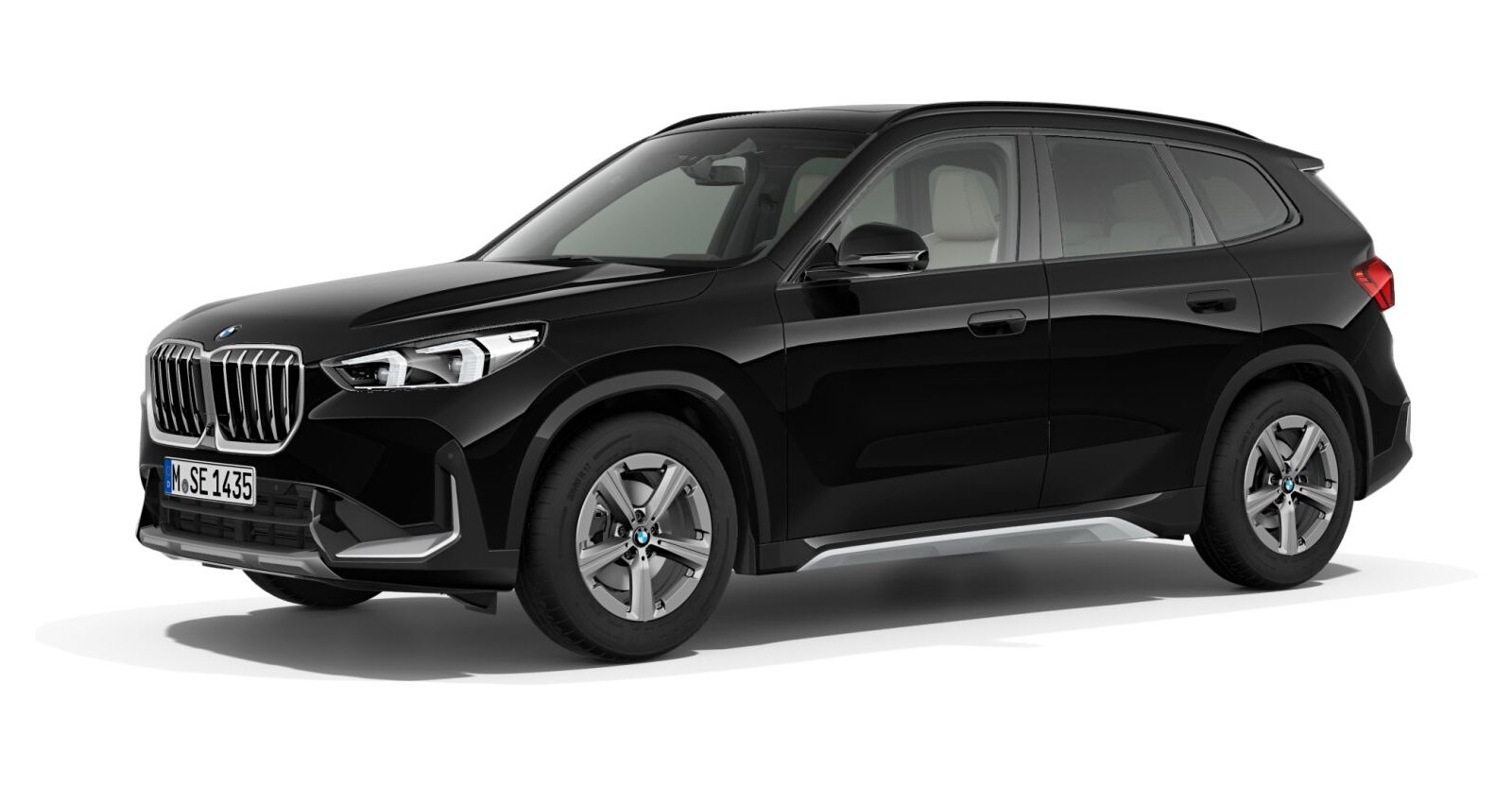 BMW X1 xDrive20d in Schwarz von vorne BMW X1 xDrive20d in Schwarz von vorne