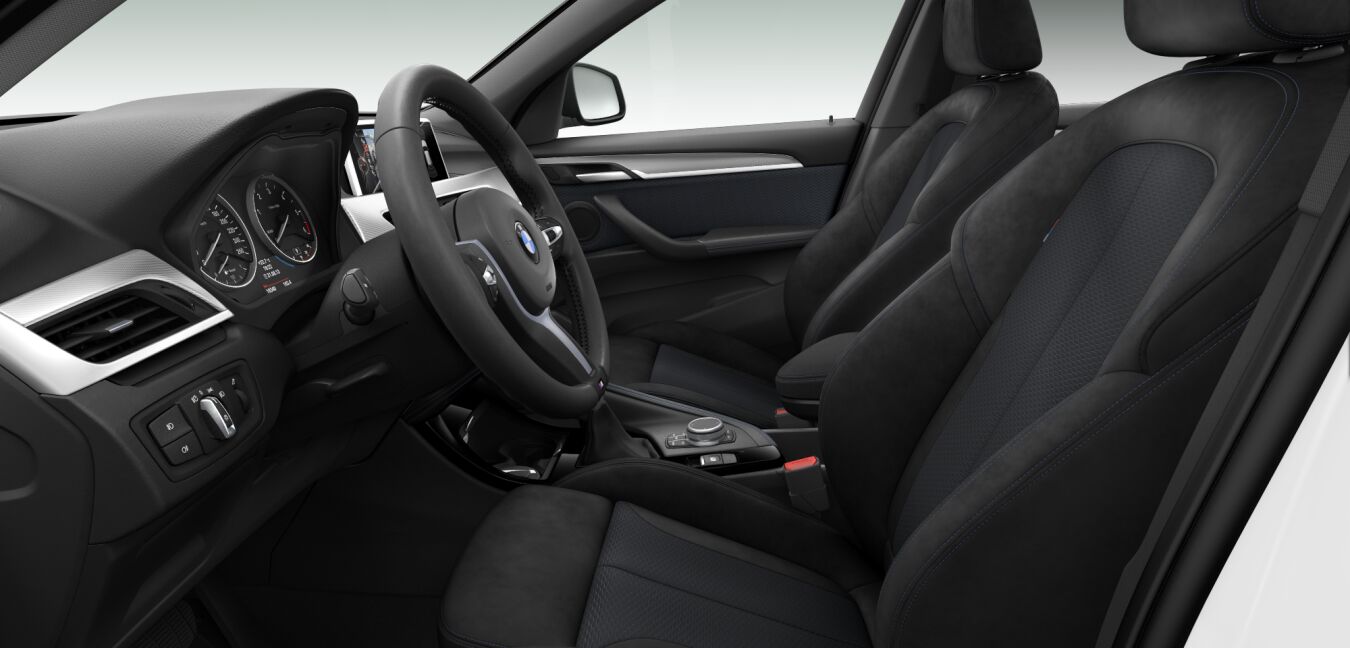 BMW BMW X im Innenraum seitlich BMW BMW X im Innenraum seitlich