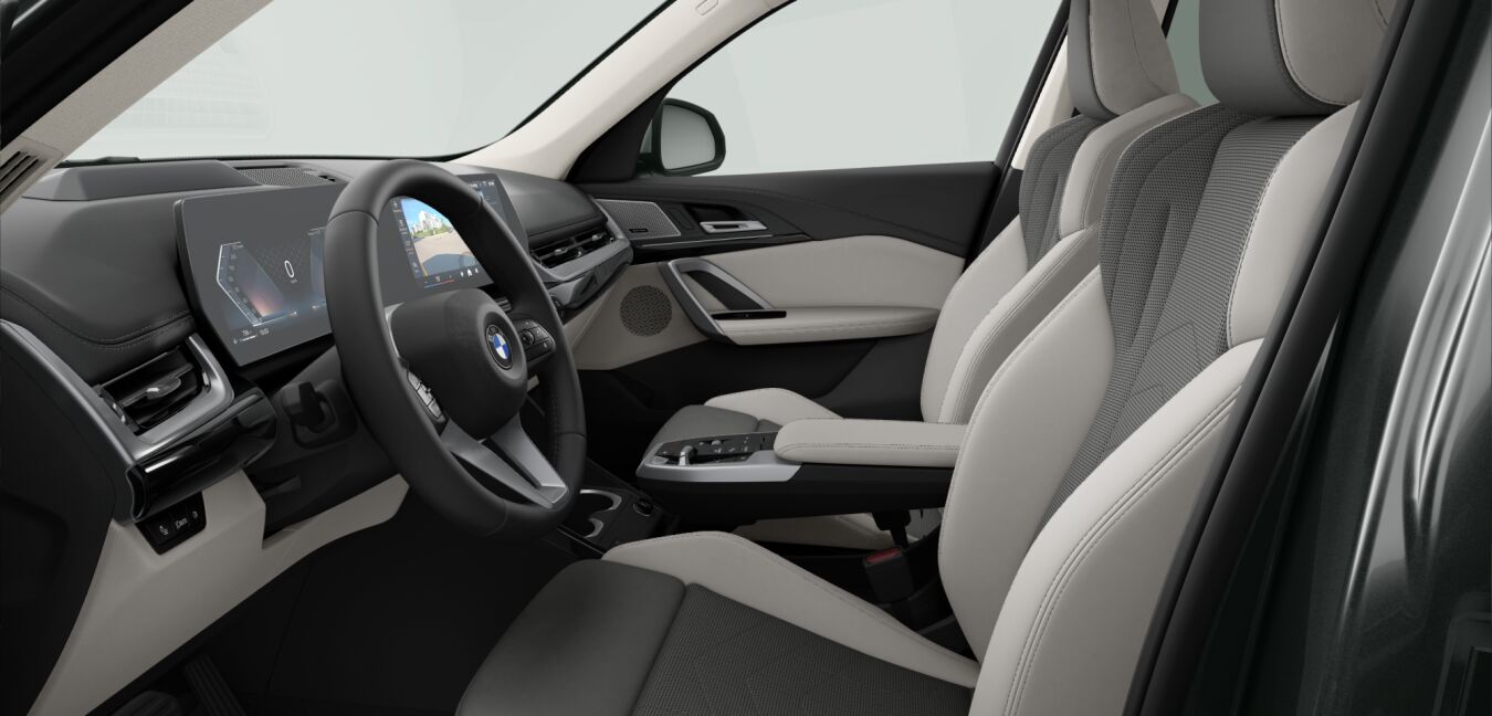 BMW BMW X im Innenraum seitlich BMW BMW X im Innenraum seitlich