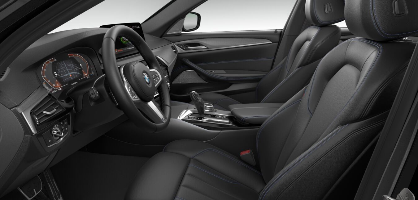 BMW BMW 5er im Innenraum seitlich BMW BMW 5er im Innenraum seitlich