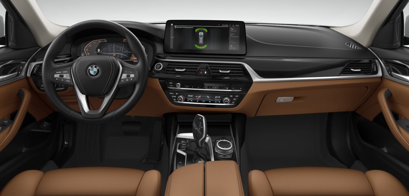 BMW BMW 5er im Innenraum von vorne BMW BMW 5er im Innenraum von vorne