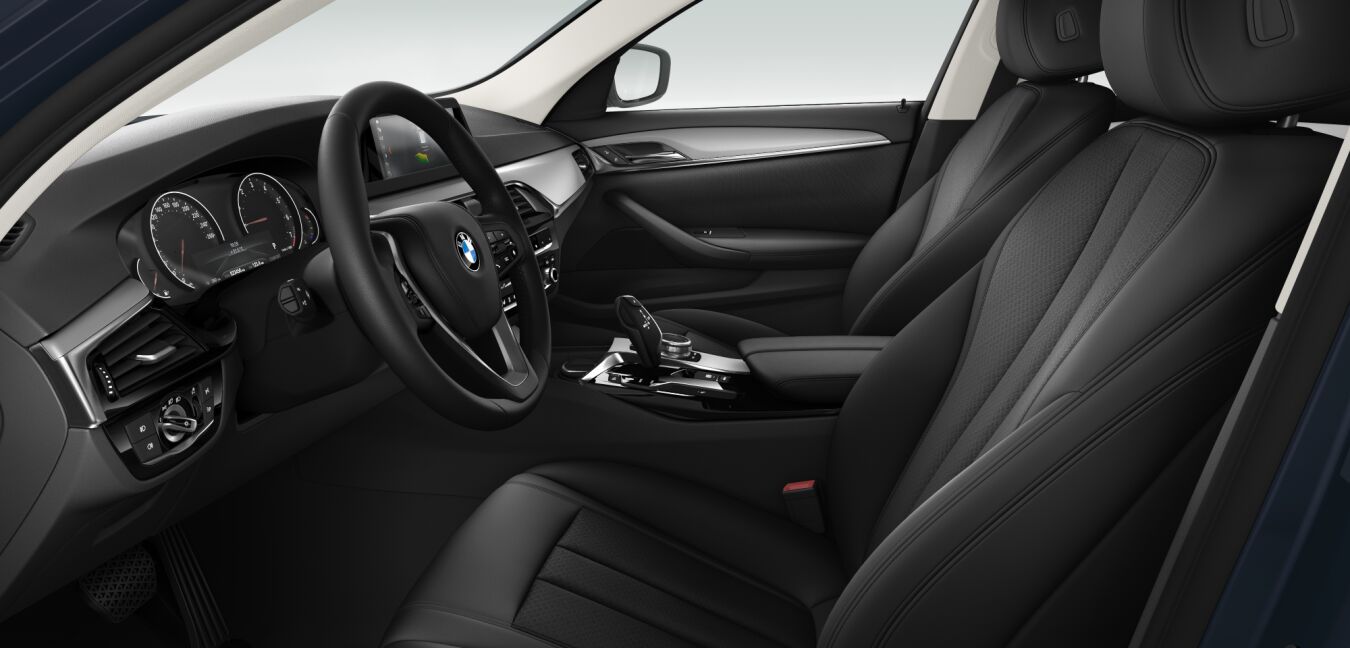BMW BMW 5er im Innenraum seitlich BMW BMW 5er im Innenraum seitlich