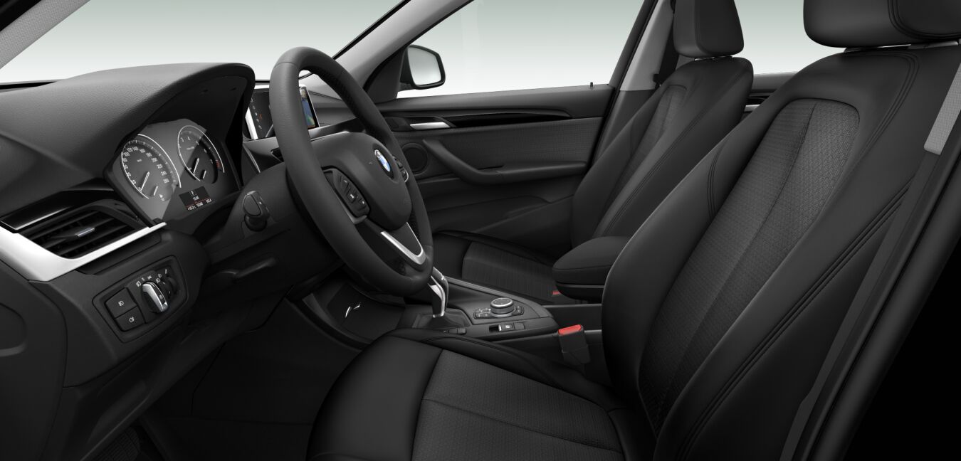 BMW BMW X im Innenraum seitlich BMW BMW X im Innenraum seitlich