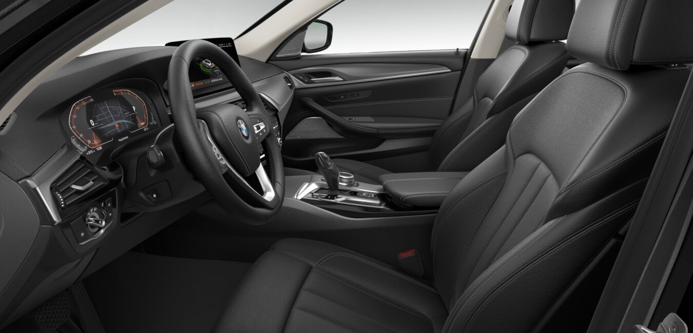 BMW BMW 5er im Innenraum seitlich BMW BMW 5er im Innenraum seitlich