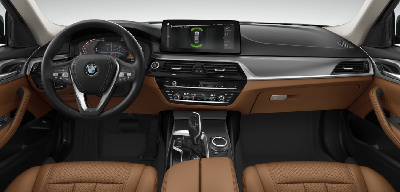 BMW BMW 5er im Innenraum von vorne BMW BMW 5er im Innenraum von vorne