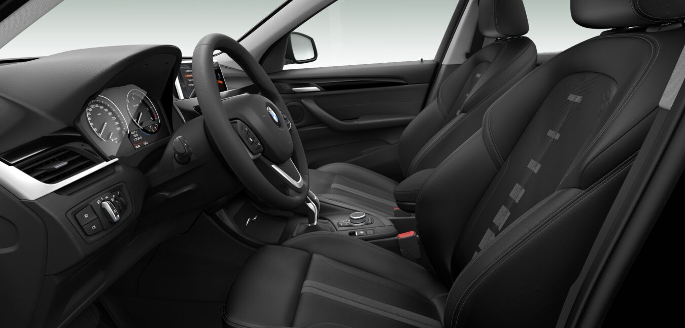 BMW BMW X im Innenraum seitlich BMW BMW X im Innenraum seitlich